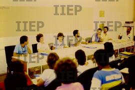 Educação : BR-SPIIEP_INF-EDP-DPS_EDU-037-11 [diapositivo]